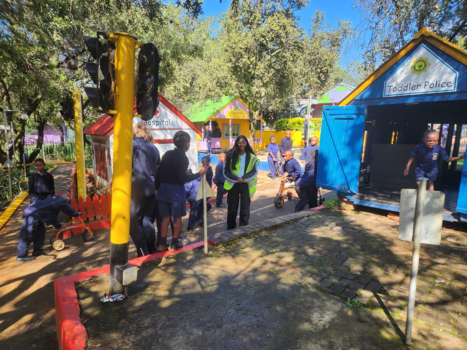 School group in the shade of the picnic area
